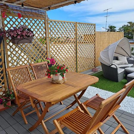Willa La Terrazza Di Zoe - Castromediano Cavallino Zewnętrze zdjęcie
